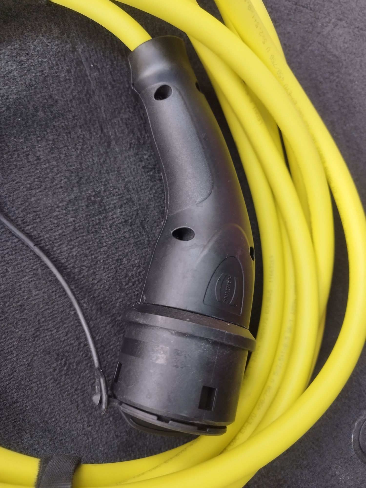 Kabel żółty, oryginalny, kupiony w salonie VW, OEM, Model 3 Typ 2 20A