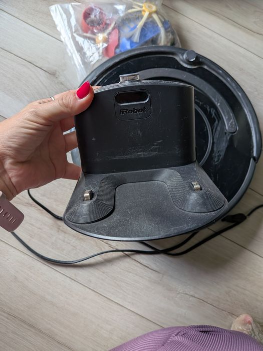 Roomba 671 uszkodzona