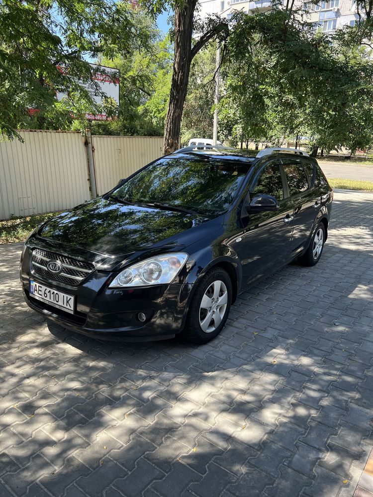 Продам Kia ceed 2008