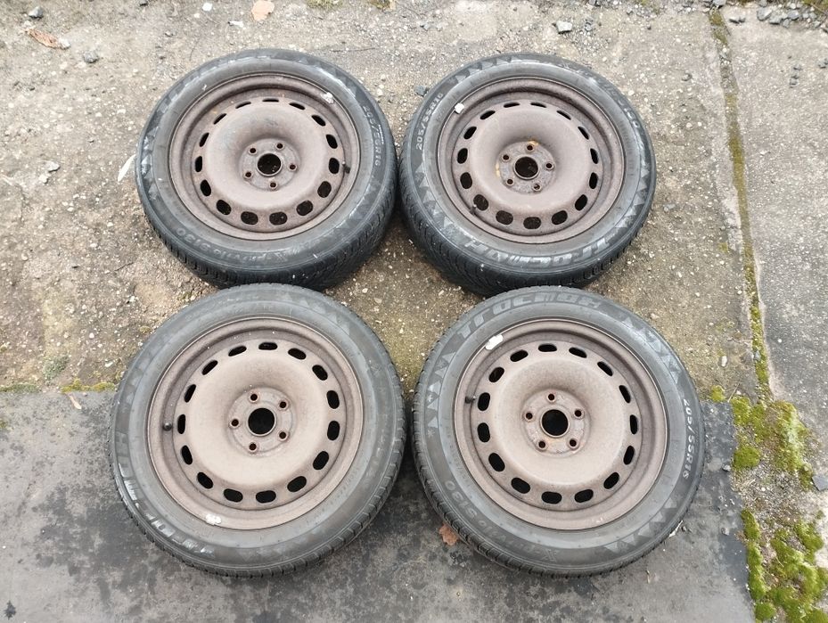 205/55/16 5X112 Opony zimowe Koła Felgi VW Audi Seat Skoda