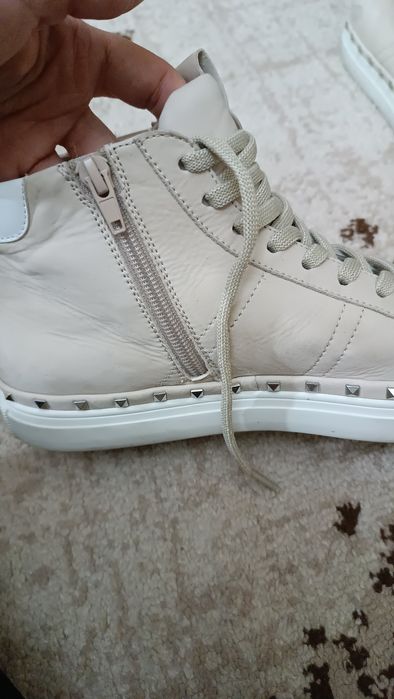 Кросівки кроссовки хайтопи ботинки 39-40р 25.5см нові натуральна шкіра