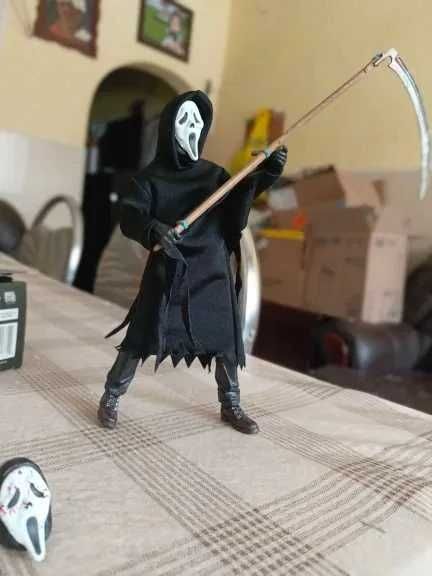 Figurka NECA Scream Ghostface -horror Krzyk