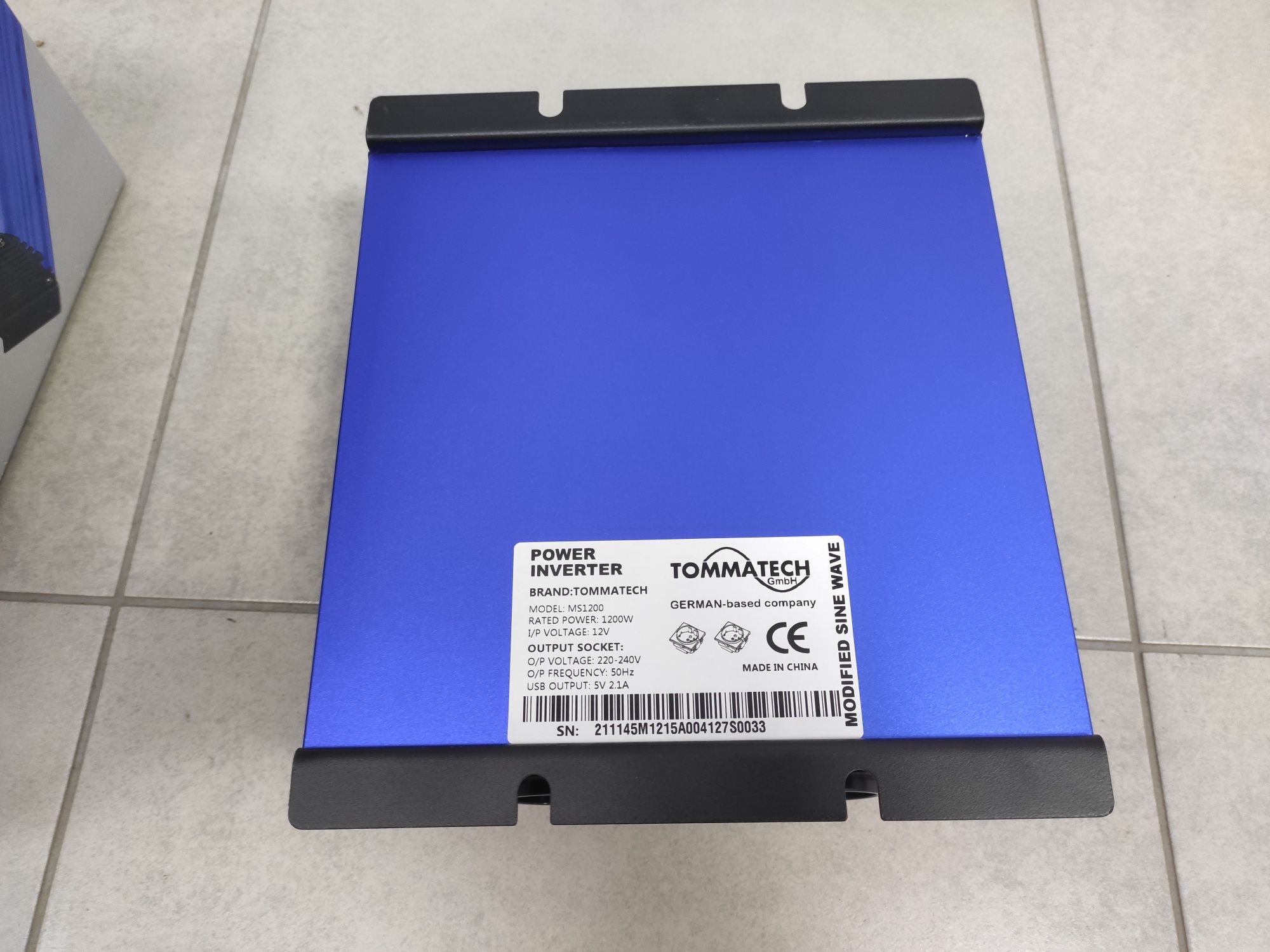 Інвертор напруги Tommatech MS-1200,12V/220V,з мод. синусоїдою