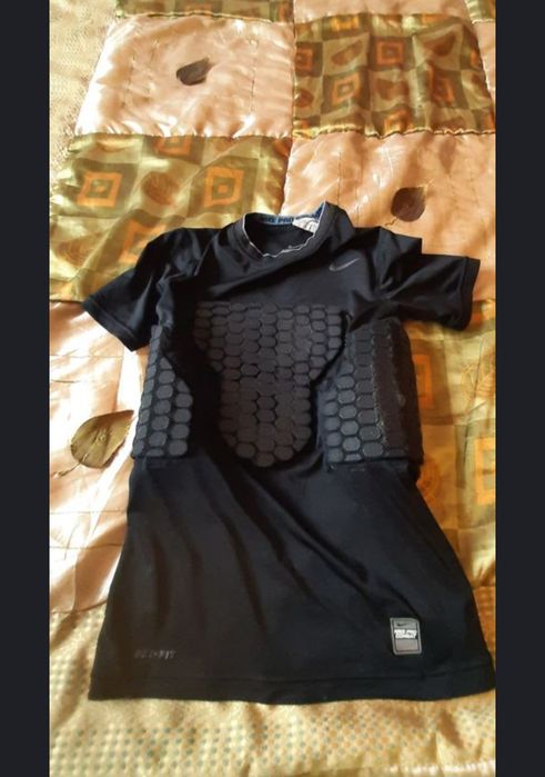 Koszulka do sportów walki r. 122