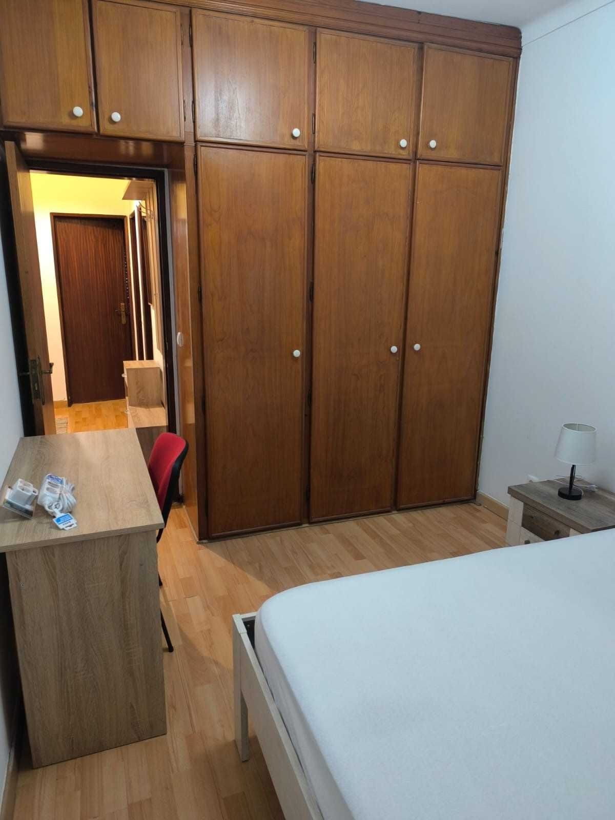 Quarto para estudantes/professores - Setúbal