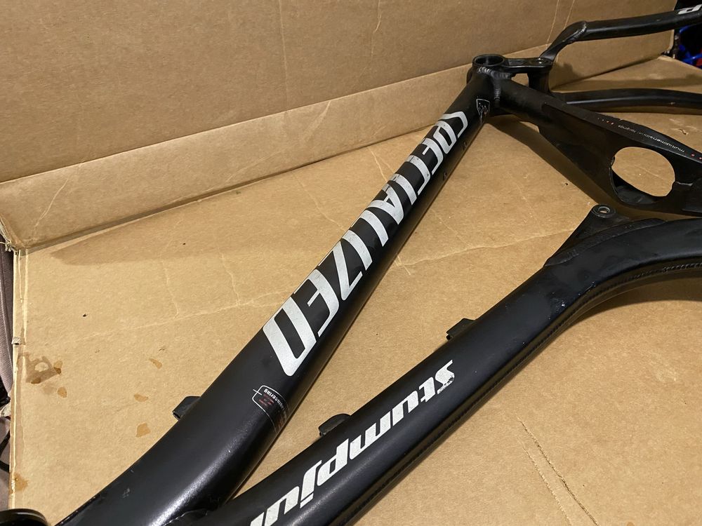 Rama Specialized Stumpjumper L 19 full