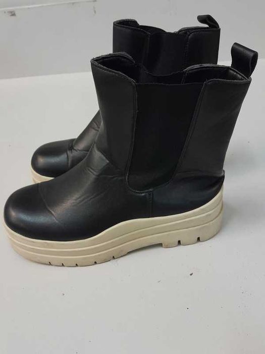 buty kozaki,śniegowce,kapcie,baleriny-paka butów  roz. 41/42