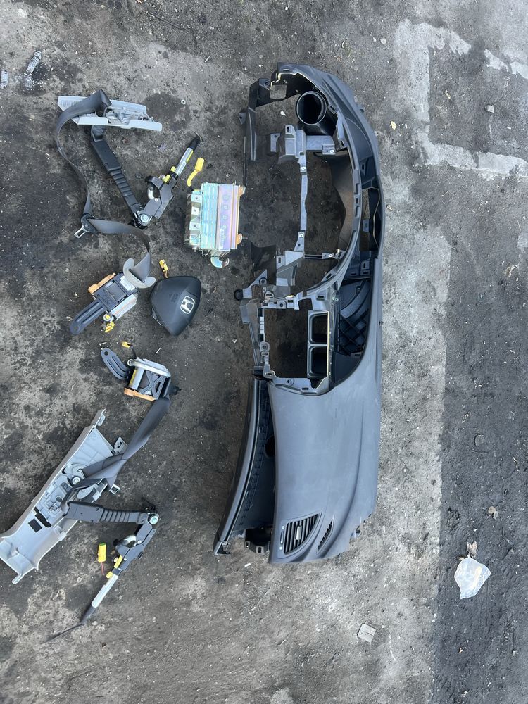 Kokpit deska rozdzielcza airbag honda civic 8 viii ufo pasy poduszki