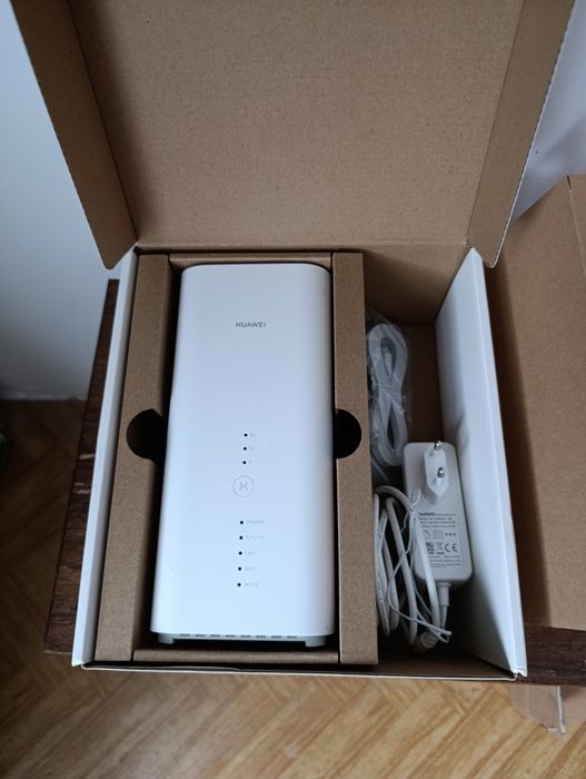 Router Huawei B818-263 bez simlocka na kartę sim.