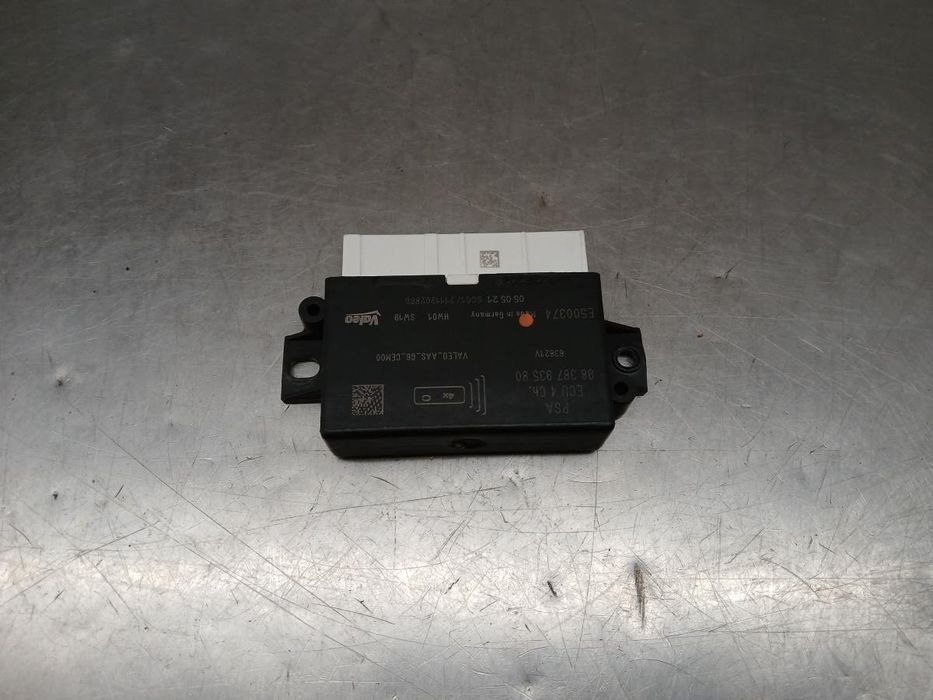 Módulo parking PEUGEOT 2008 II (U_)