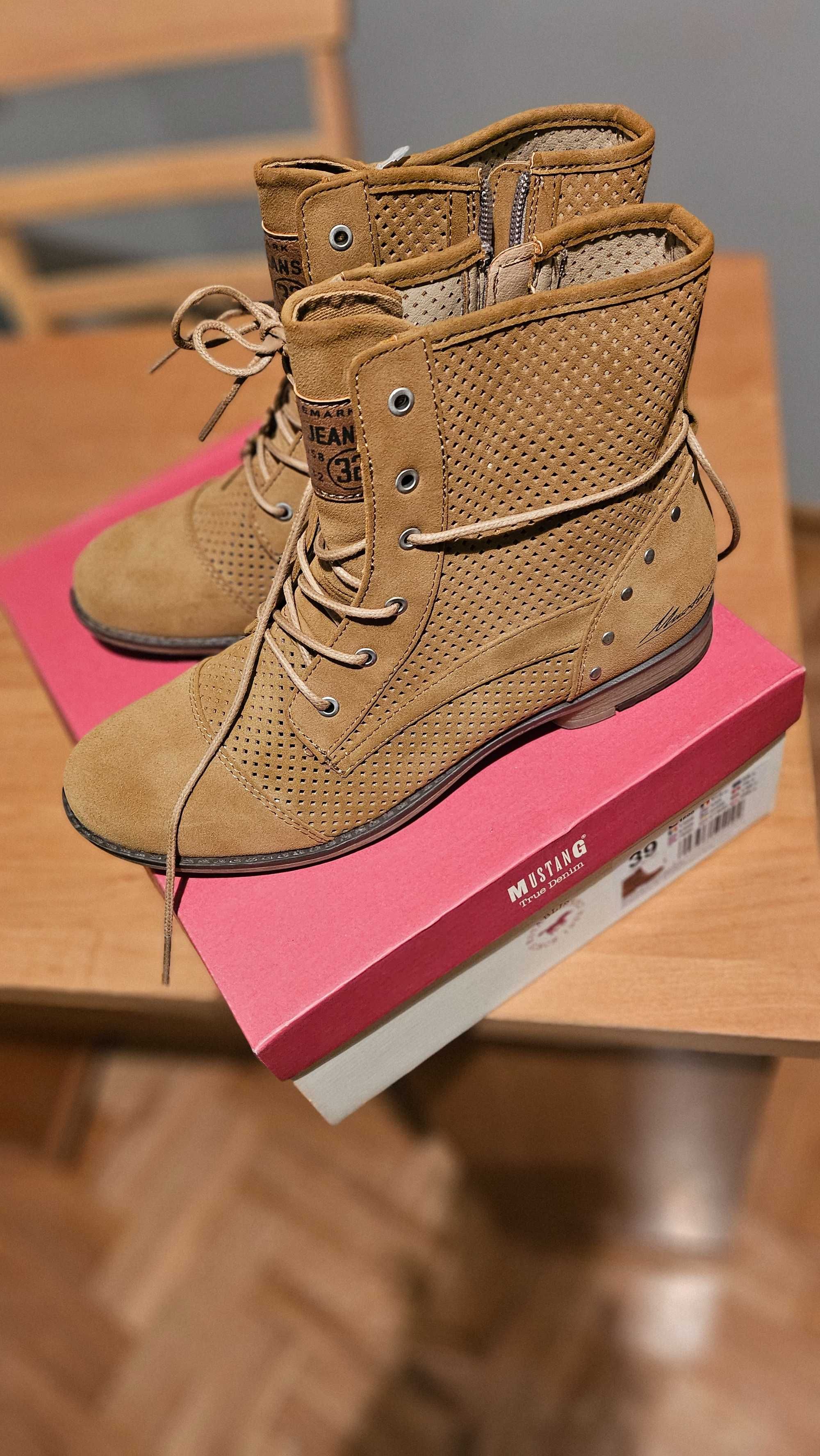 Nowe buty Mustang damskie roz. 39