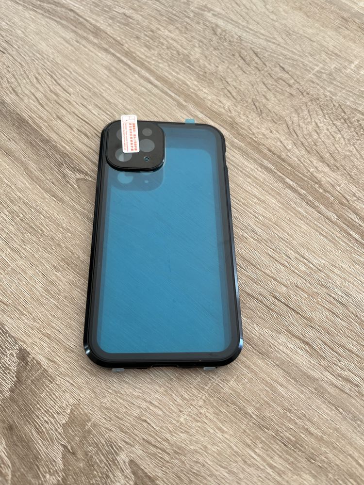 Sprzedam! Etuj iphone 11 pro!