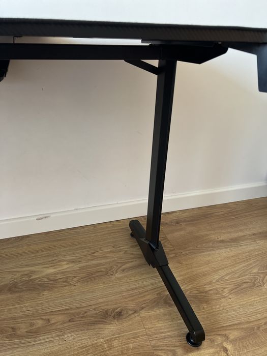 Biurko gamingowe Ultradesk FRAG (Czarne)