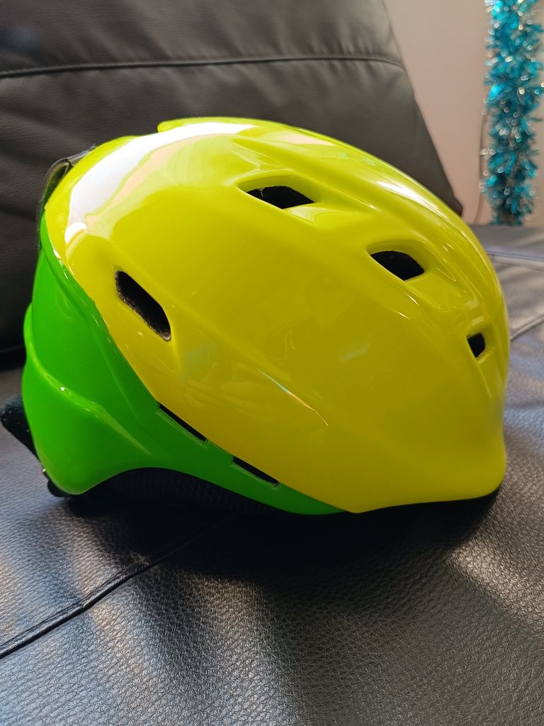 Kask narciarski dziecięcy Uvex xss-s 51-55 cm