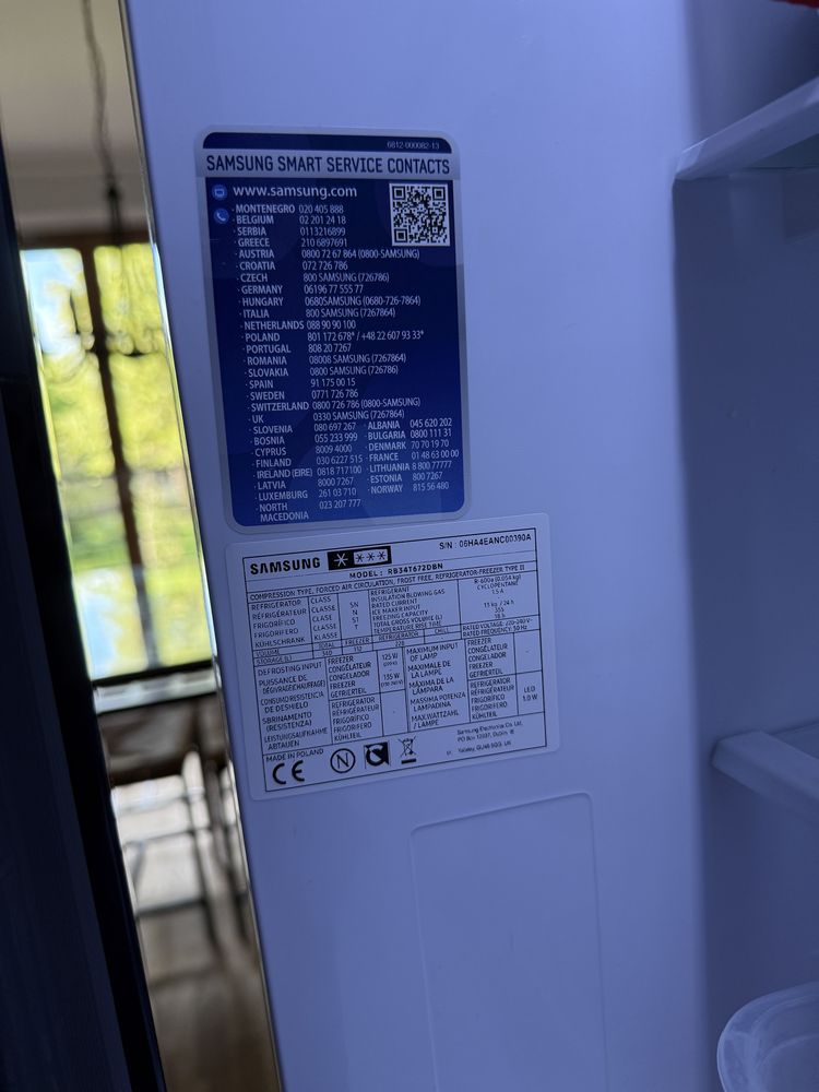 Lodówka i zamrażalka Samsung - klasa D - RB34C672DBN