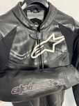 Kombinezon skórzany Alpinestars model Challenger v2 1-czesciowy roz.50