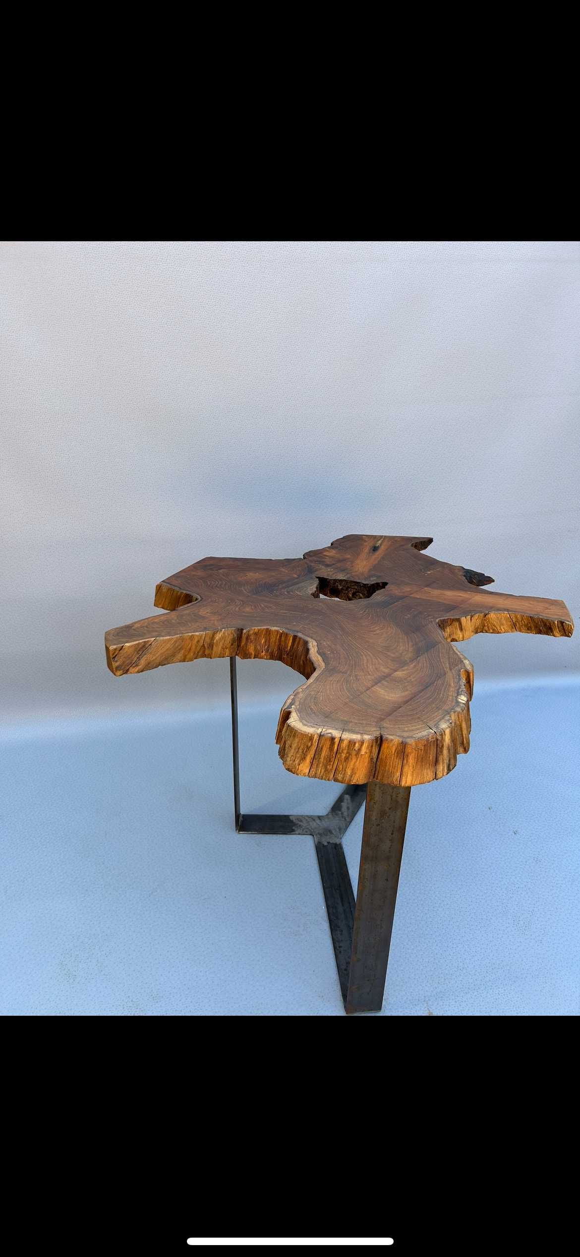 Stół z drewna teak ze stalową podporą