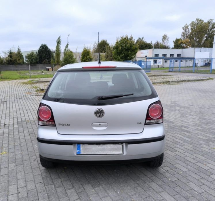 Polo 1.4 Benz bez korozji 2007 rok 5 drzwi. Stan bdb