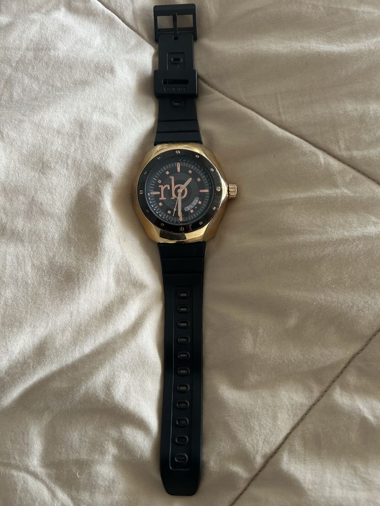 Relogio RB a bracele nao é original