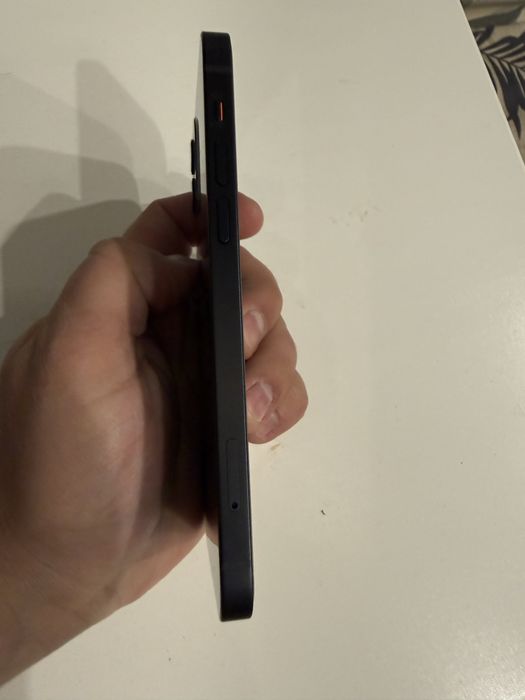 Apple iPhone 12 64 gb stan idealny czarny