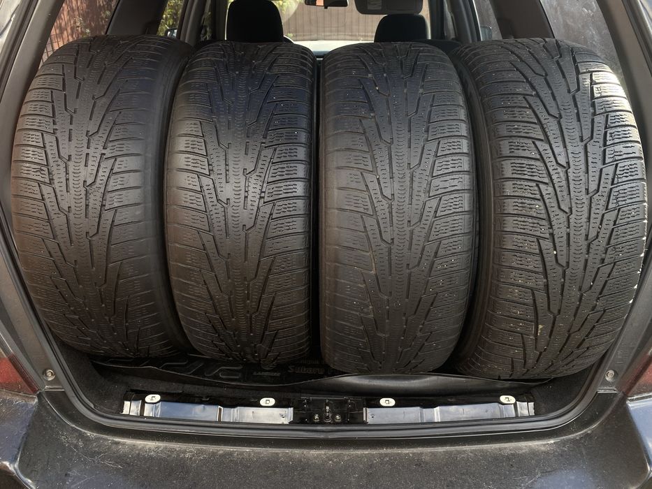 Nokian 235/55/17 зима