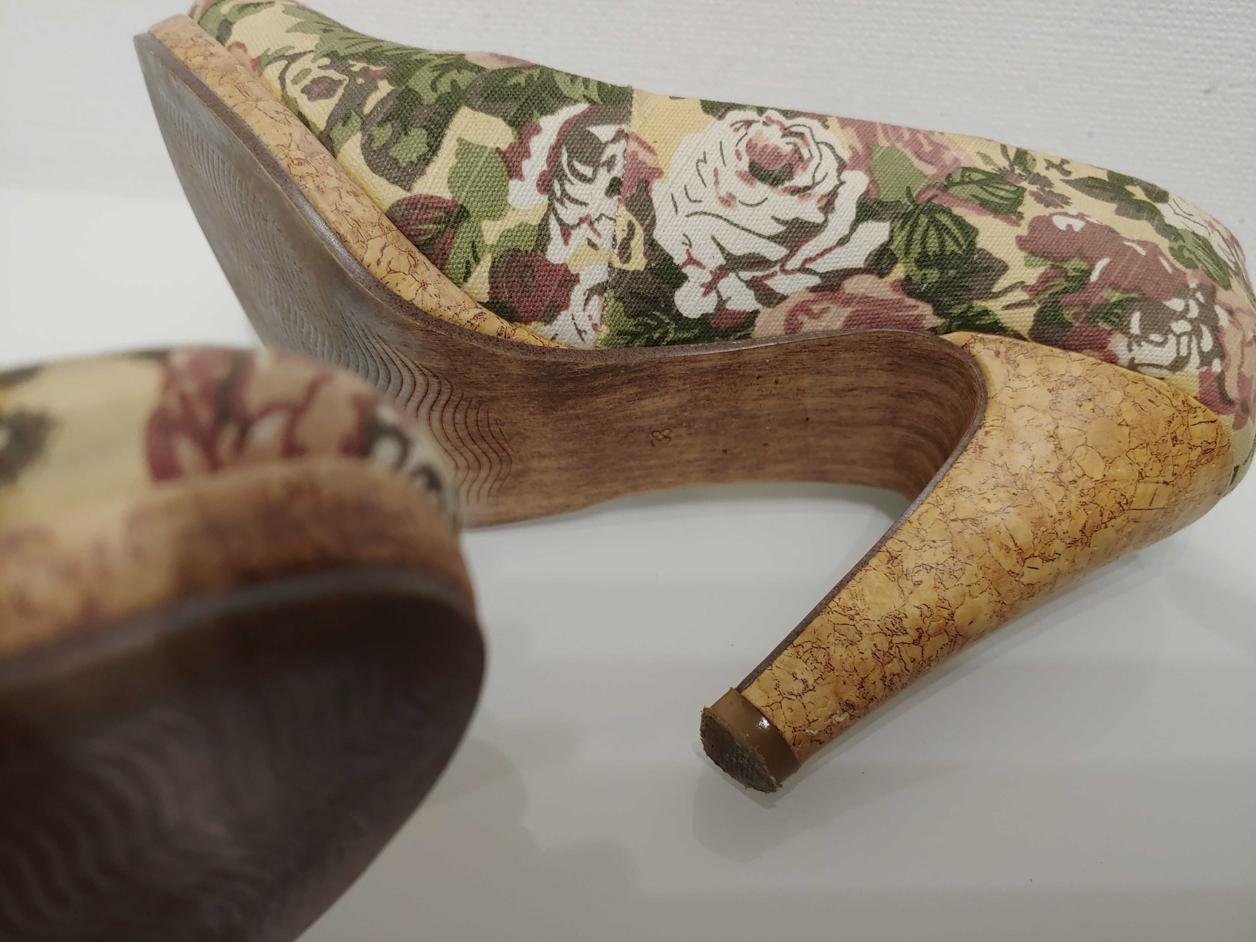 Buty Marco Tozzi. Rozm. 38. Jak nowe. Bardzo oryginalne.