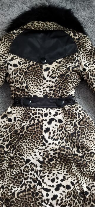 Польто  леопард  44 р
