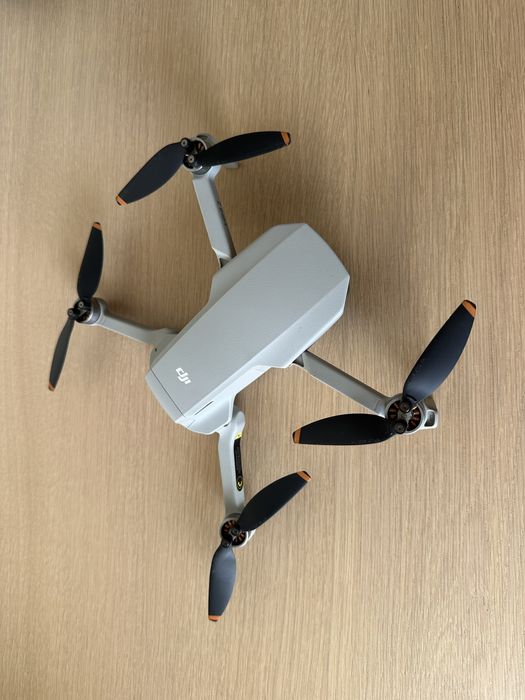 Dji mini 2 fly more combo