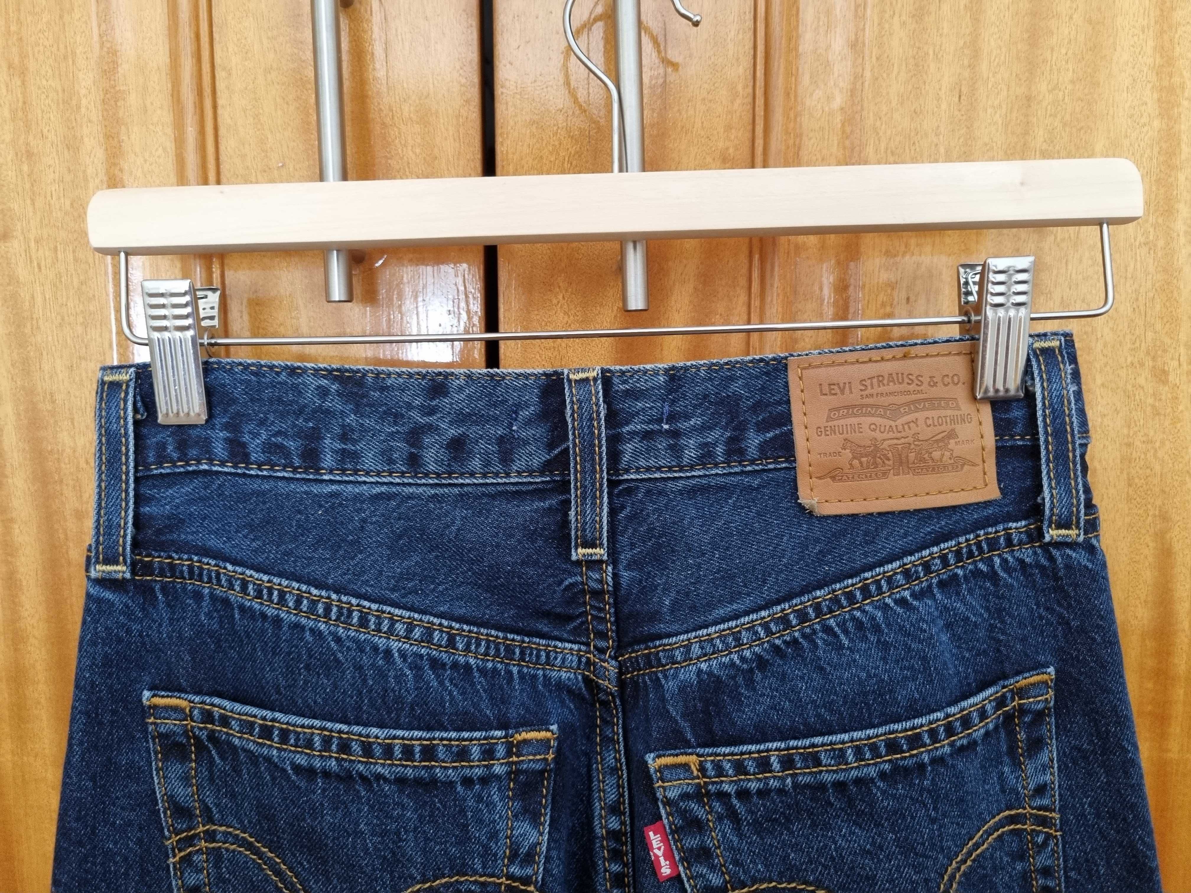 Levis ribcage straight ankle jeans