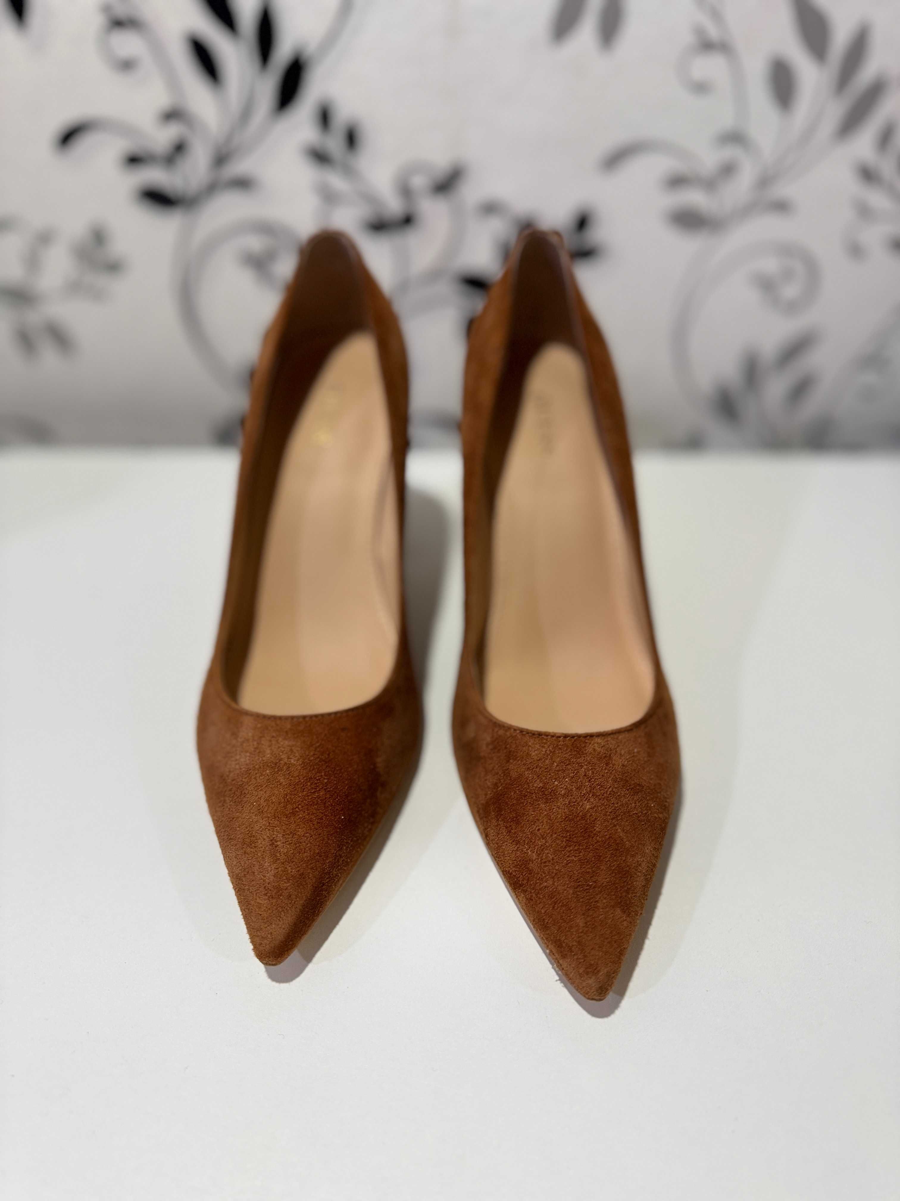 Туфлі жіночі GUESS Bettey, 37р