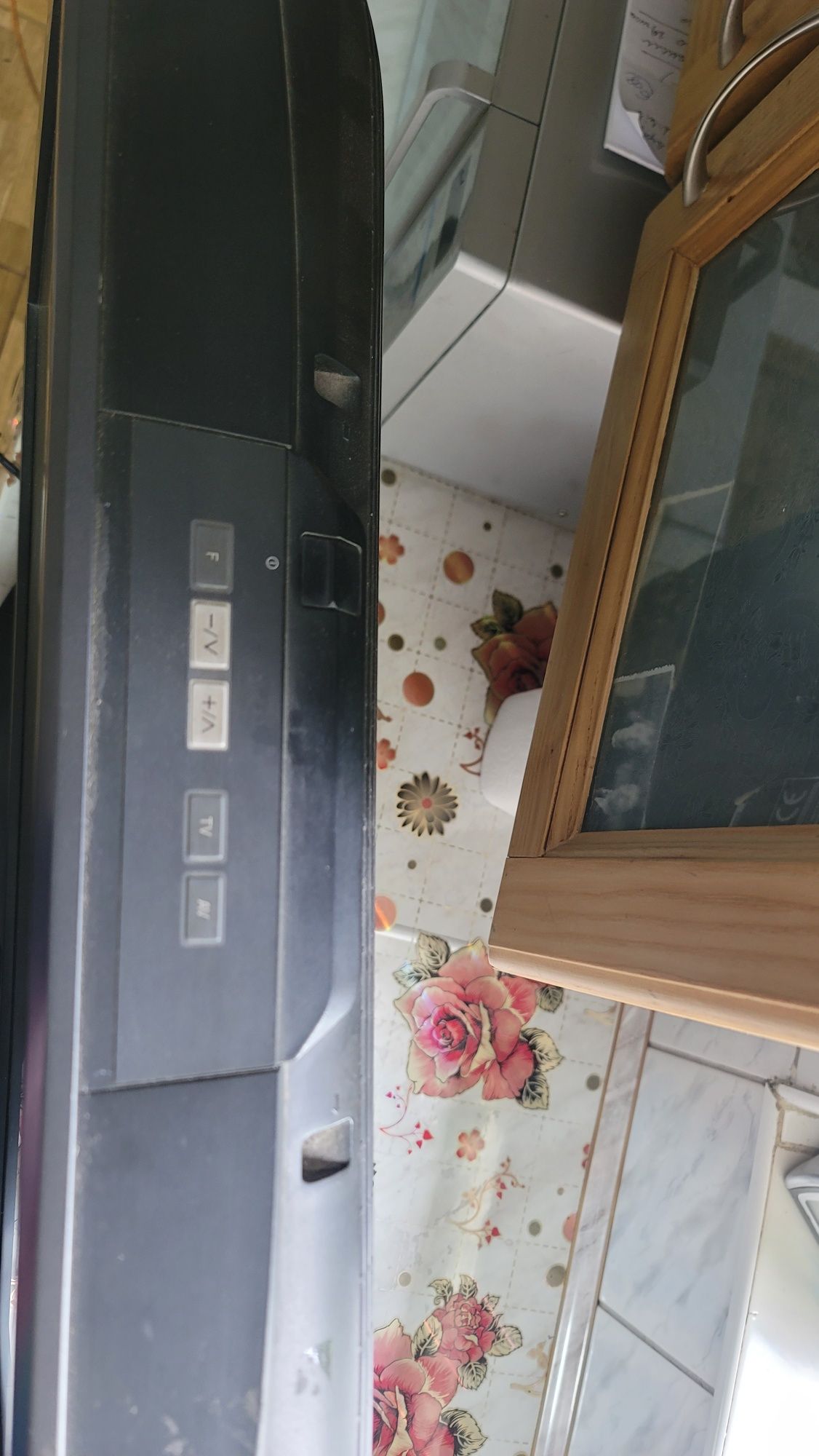 Телевізор Panasonic tx-26lmd70