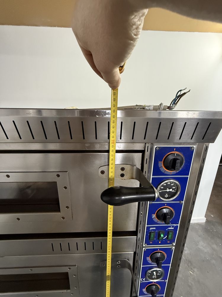Forno para Pizzas sem trabalho modelo Italiano
