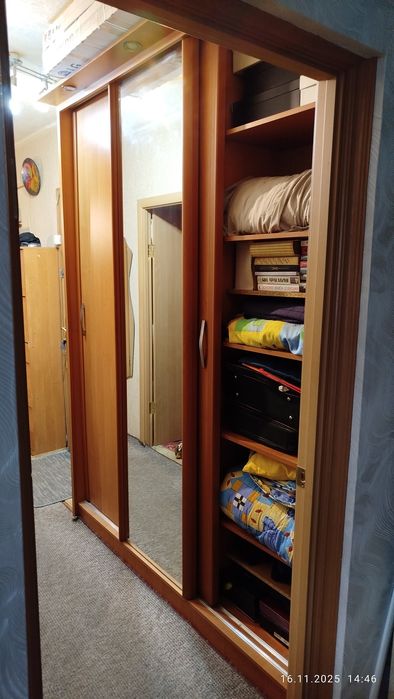 Шафа купе в прихожу