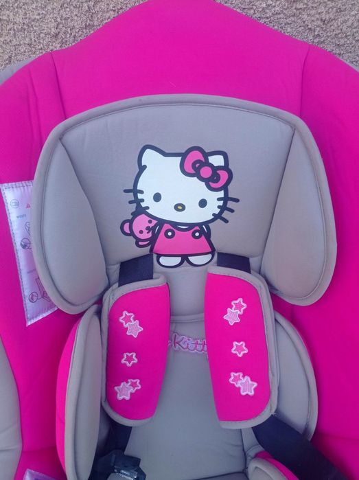 Продам автокрісло для дівчинки