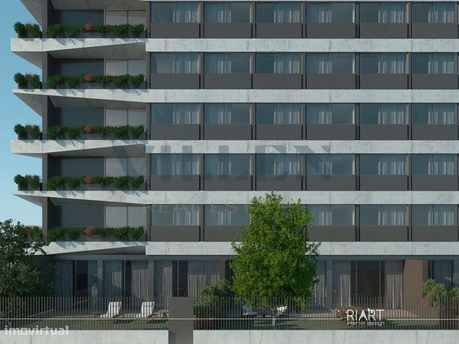 Loja comercial Nova em Matosinhos - Porto