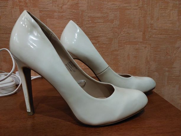 Туфли свадебные белые 39р.