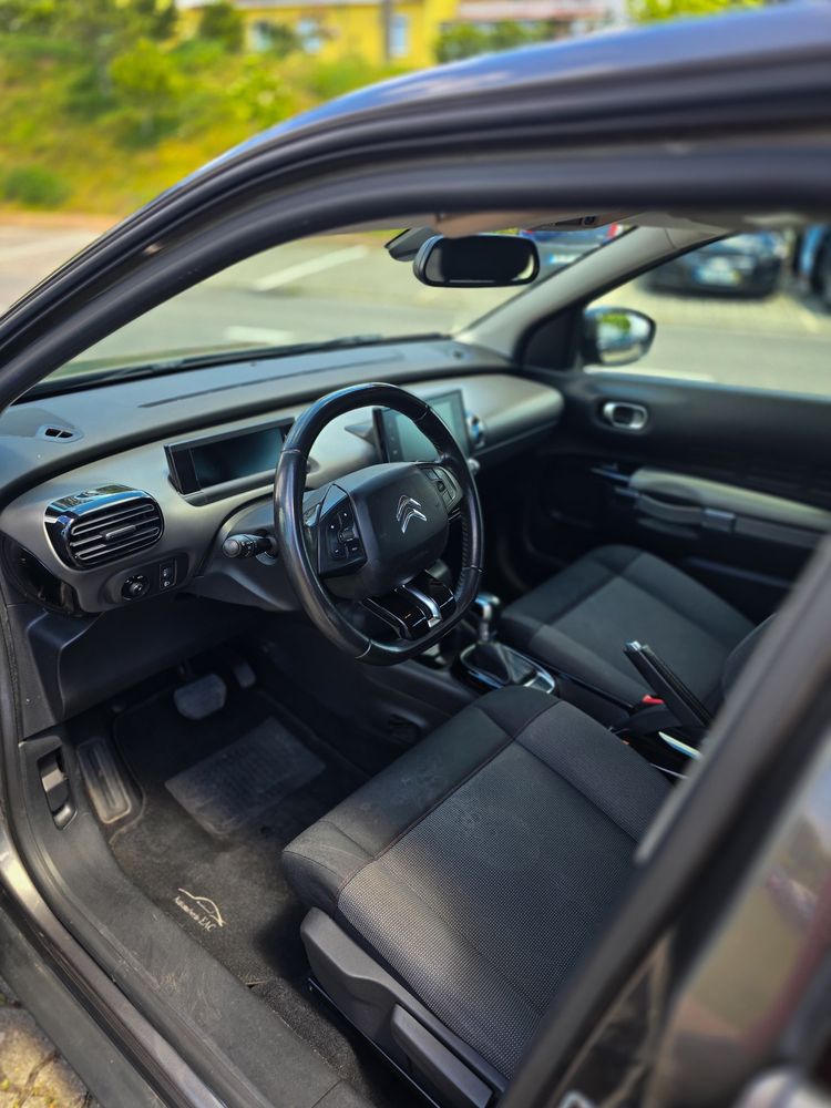 Citroën C4 Cactus c/ caixa automática