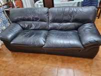 Sofa em pele, em bom estado