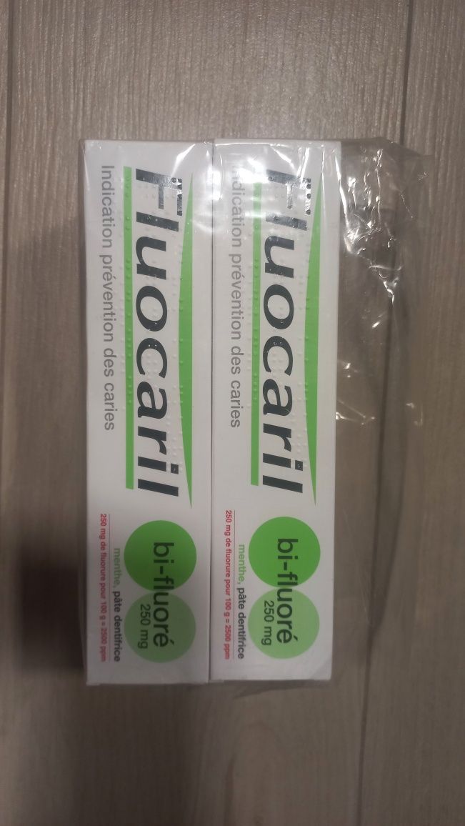 Зубна паста Fluocaril bi-fluoré 250 – 125 мл


---

Зуб