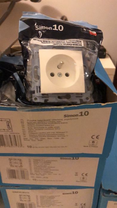 Puszka elektryczna, izolacja, ramki  pojedyncze 1 5szt