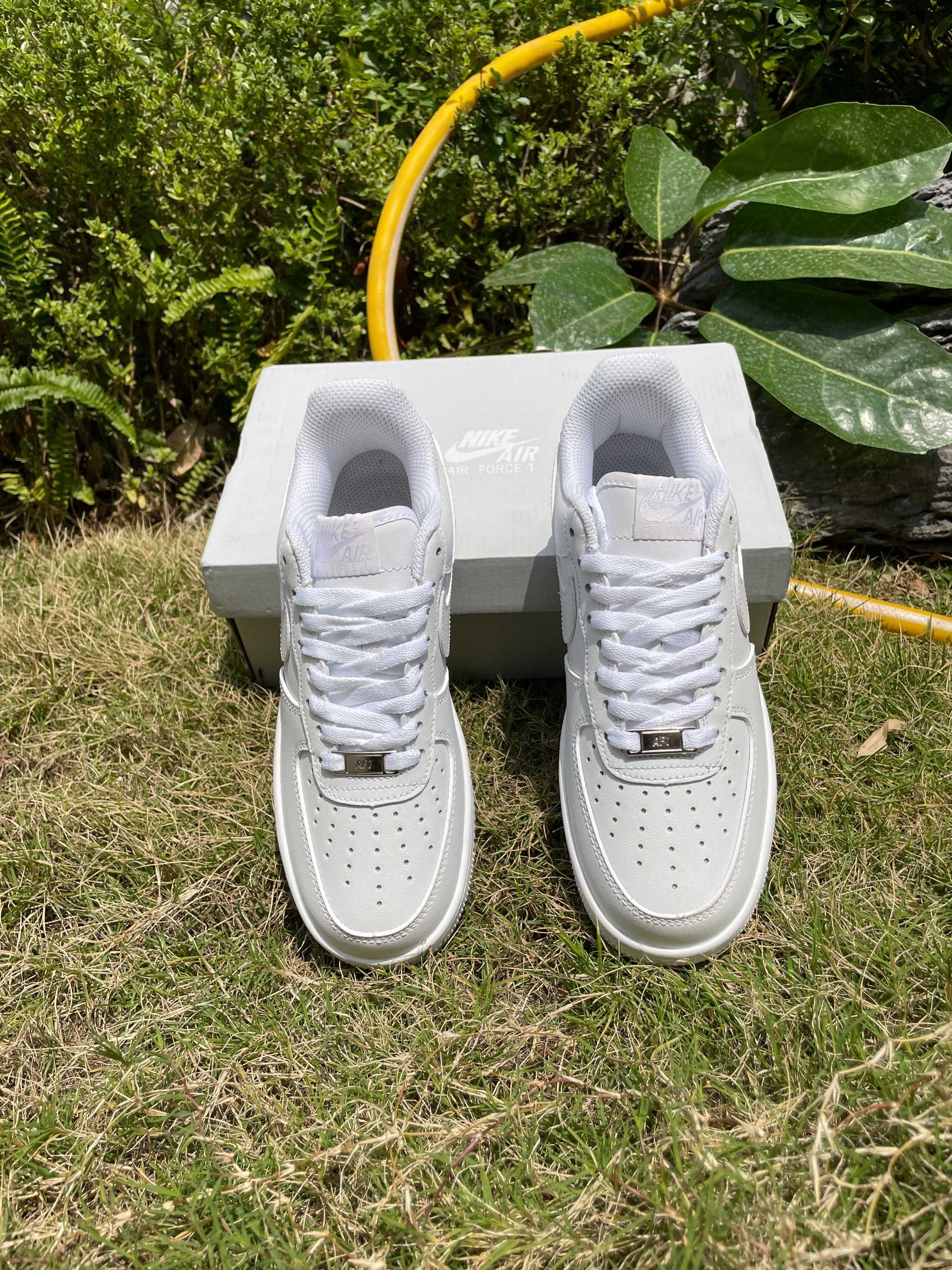 Nowy Nike AirForce1Low White Moda Rozmiar.37,5