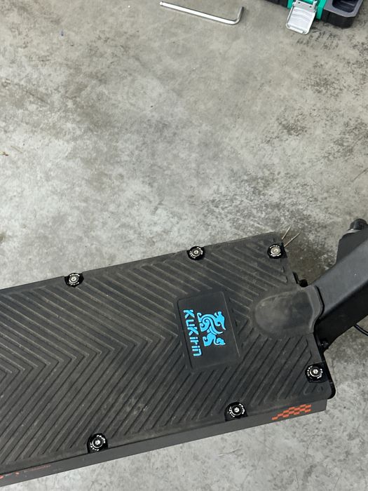 Скмокат Kugo g4