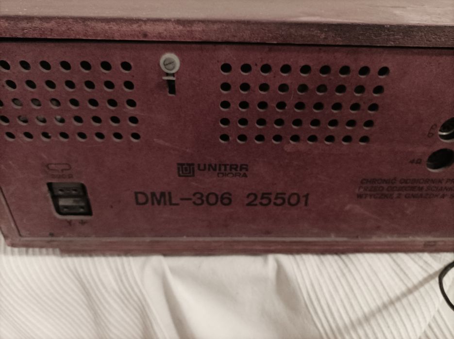 Radio unitrr klawesyn