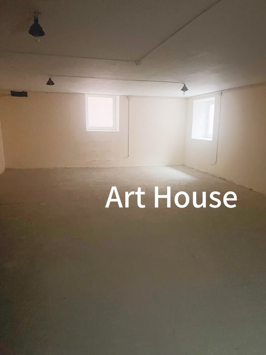 Без %,окремий вхід, фасад, магазин, офіс, виробництво, кухня,ін Чавдар