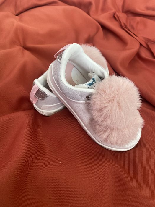 Tenis novos merceditas menina 24