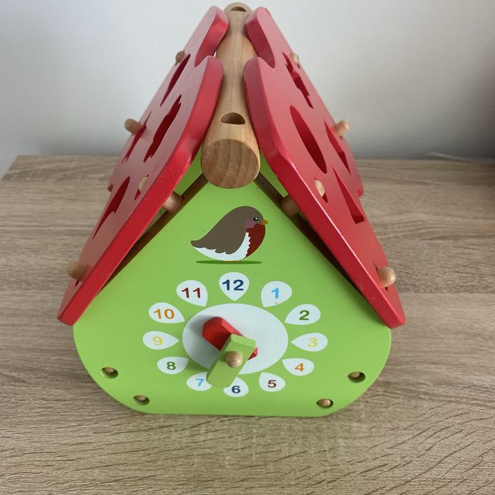 Іграшка-сортер для розвитку дитини