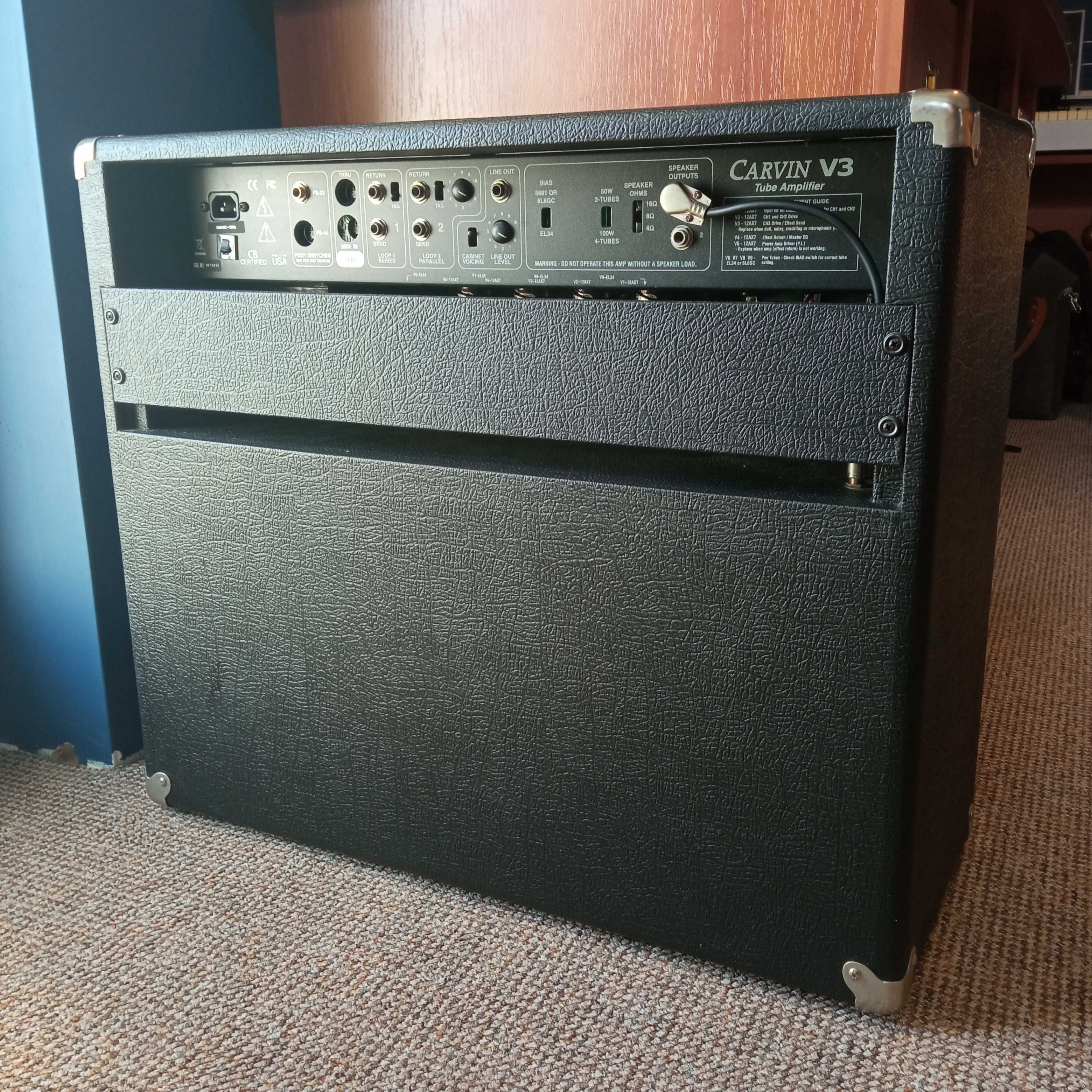 Carvin V3-212 - lampowe combo gitarowe 100/50 Watt