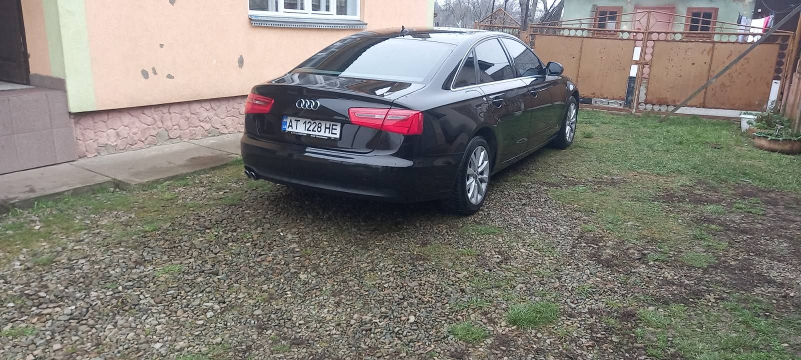 Продам автомобіль Audi A6