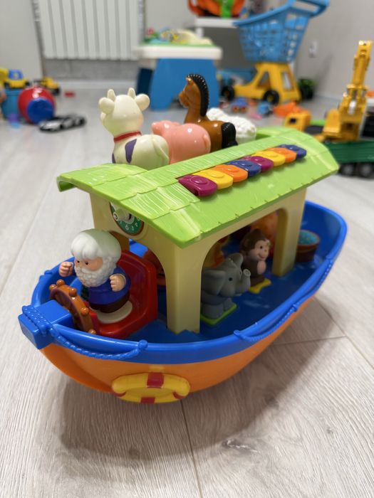 Ноєв ковчег на українській мові