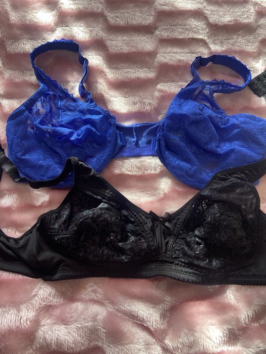 Бюстгальтері без поролону великих розмірів обʼєм на 100